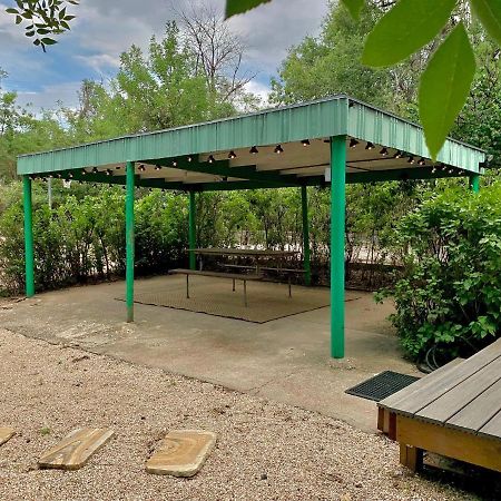 Newly Renovated Cozy Home Minutes From Broadmoor And Downtown Colorado Springs Exteriér fotografie